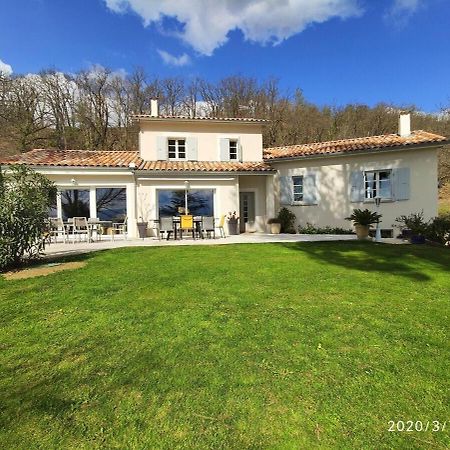 La Villa Moursoise 4 Etoiles Exterior foto