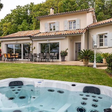 La Villa Moursoise 4 Etoiles Exterior foto