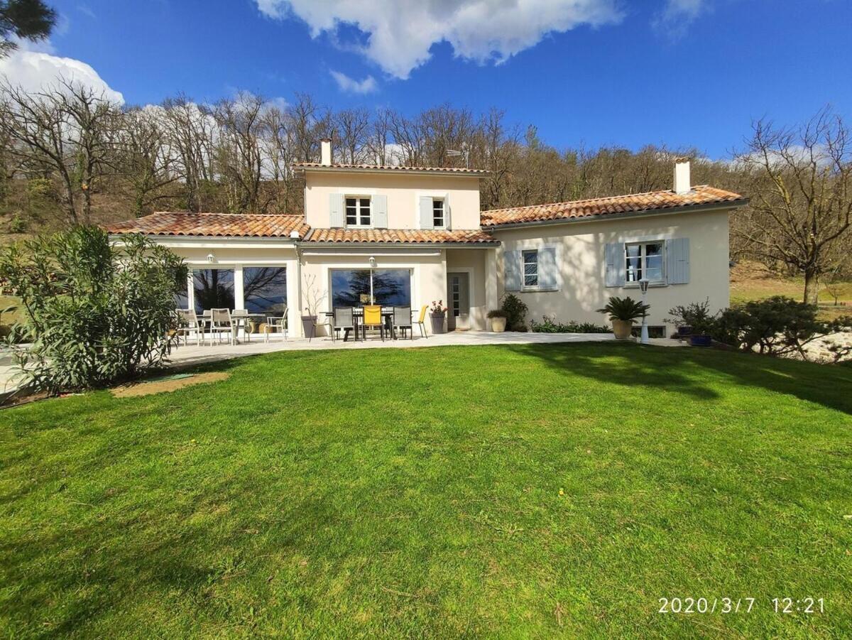La Villa Moursoise 4 Etoiles Exterior foto